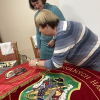 Beseda s paní Blankou Chládkovou - vyšívání praporů, krojů a jiných věcí – fotografie